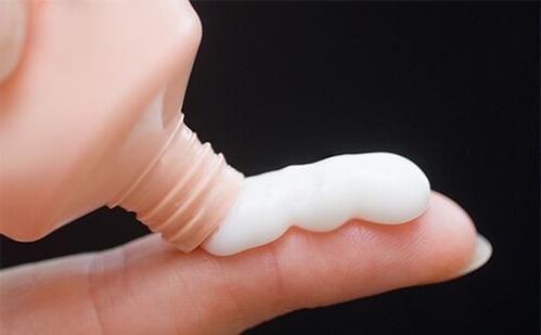 L'utilisation de gels et de crèmes est l'un des moyens d'agrandir le gland